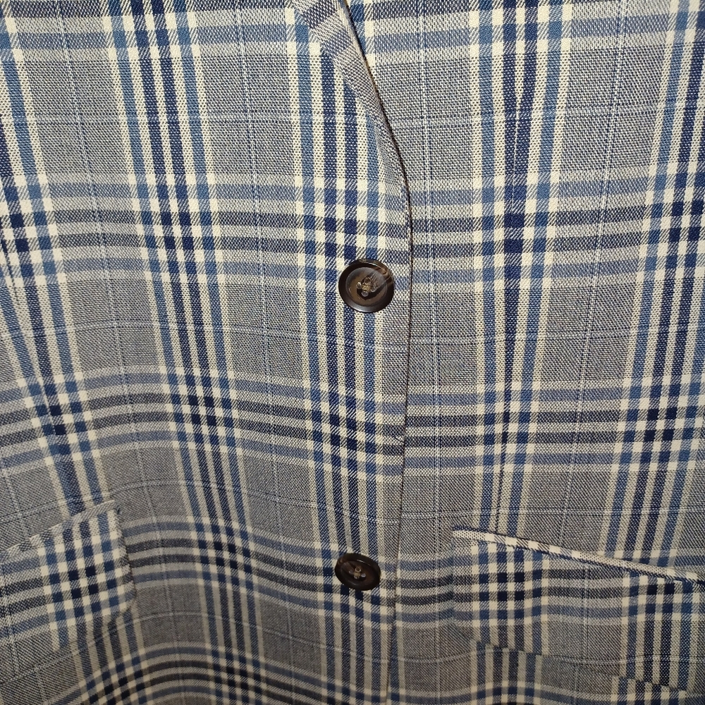Blue Jacket - Picture 4 of 9